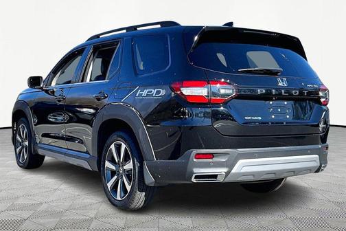 2024 Honda Pilot Touring 8-Passenger