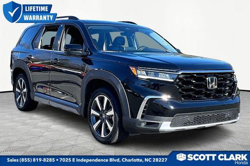 2024 Honda Pilot Touring 8-Passenger