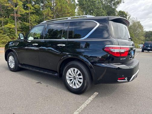 2024 Nissan Armada SV 2WD