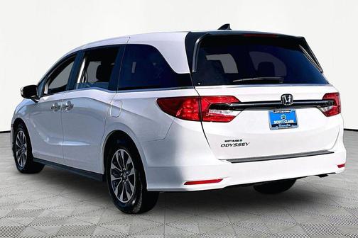 Platinum White Pearl 2024 Honda Odyssey EX-L