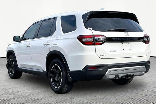 Platinum White Pearl 2025 Honda Pilot EX-L