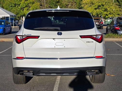 2023 Acura MDX Technology Package