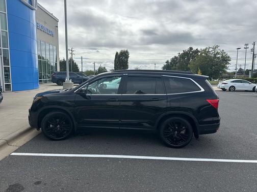 2021 Honda Pilot 2WD Special Edition