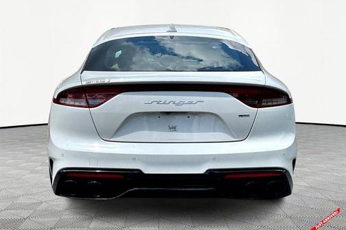 2023 Kia Stinger GT-Line
