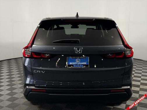 2025 Honda CR-V LX 2WD