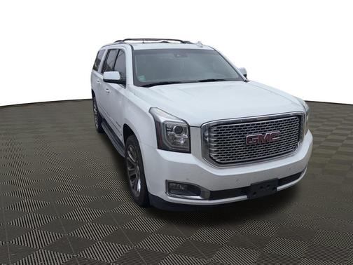 2017 GMC Yukon XL Denali