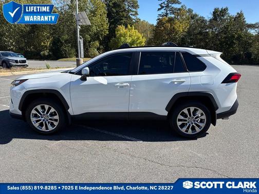 2024 Toyota RAV4 XLE Premium