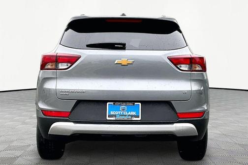Sterling Gray Metallic 2025 Chevrolet Trailblazer LT