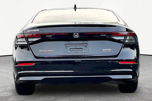Crystal Black Pearl 2025 Honda Accord Hybrid Touring