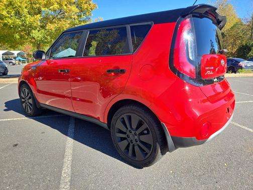 2017 Kia Soul +