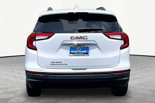 Summit White 2022 GMC Terrain SLE
