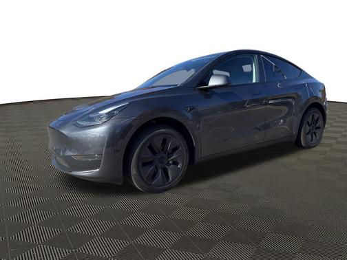 2025 Tesla Model Y Long Range Dual Motor Rear-Wheel Drive