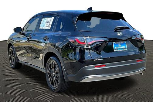 2026 Honda HR-V 2WD Sport