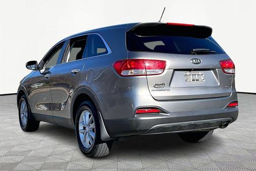 2018 Kia Sorento L