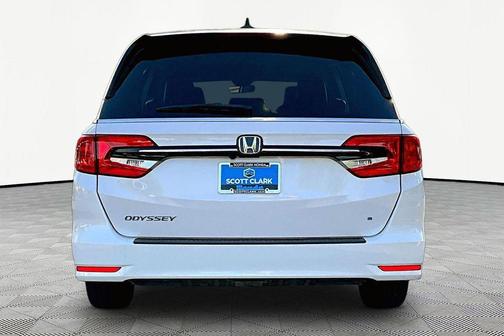 Platinum White Pearl 2023 Honda Odyssey EX-L