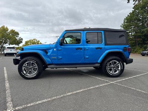 2022 Jeep Wrangler Unlimited Sahara
