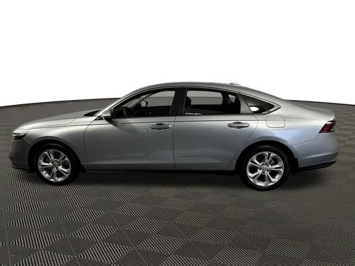 2025 Honda Accord LX 1.5T