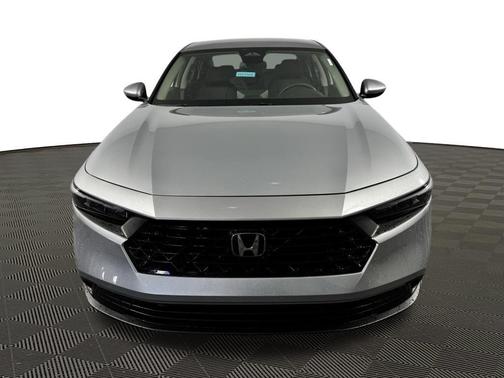 2025 Honda Accord LX 1.5T