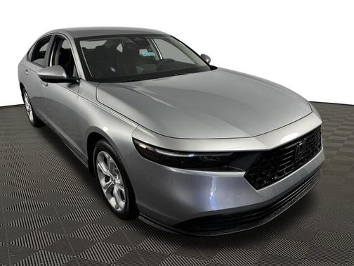 2025 Honda Accord LX 1.5T
