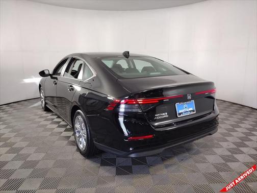 2023 Honda Accord LX 1.5T