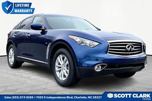 2016 INFINITI QX70 Base