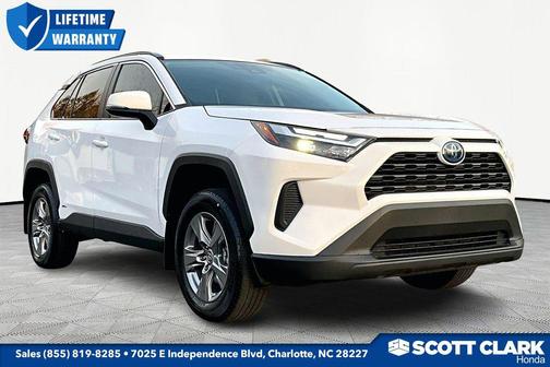 2024 Toyota RAV4 Hybrid XLE