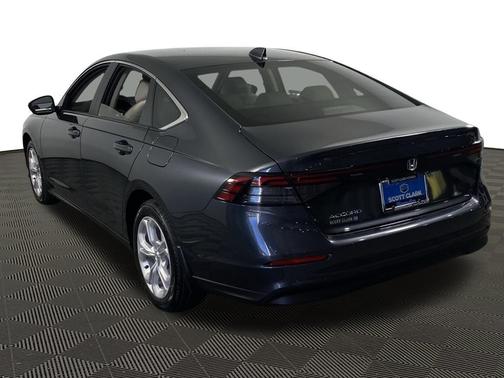 2025 Honda Accord LX 1.5T