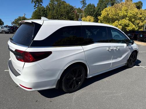 2024 Honda Odyssey Sport