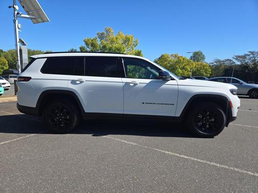 2024 Jeep Grand Cherokee L Altitude