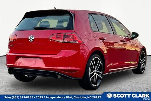 2017 Volkswagen Golf GTI 2.0T S 4-Door