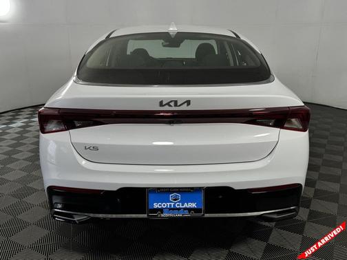 2023 Kia K5 LXS