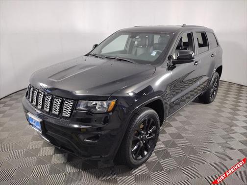 2021 Jeep Grand Cherokee Laredo