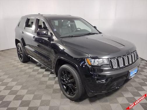 2021 Jeep Grand Cherokee Laredo