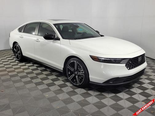 2025 Honda Accord Hybrid Base