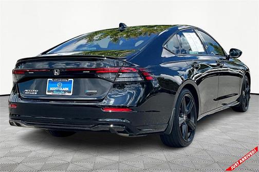 2025 Honda Accord Hybrid Base