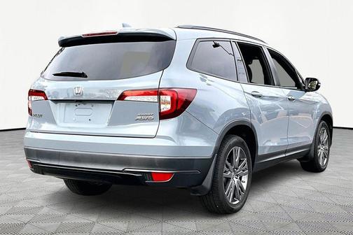 2022 Honda Pilot AWD Sport