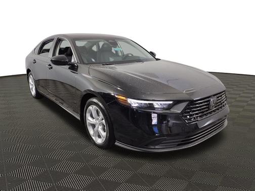 2025 Honda Accord LX 1.5T