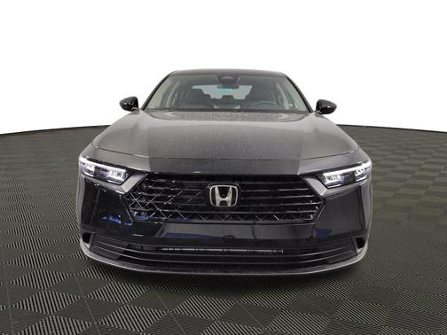 2025 Honda Accord LX 1.5T