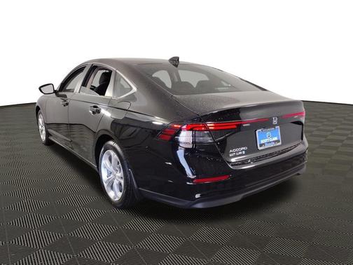 2025 Honda Accord LX 1.5T