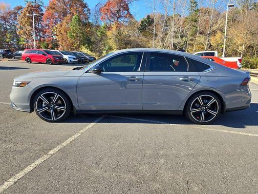 2024 Honda Accord Hybrid Base