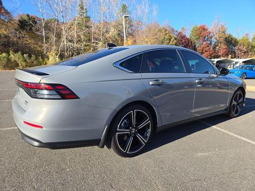2024 Honda Accord Hybrid Base