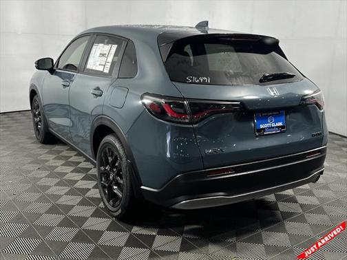 2025 Honda HR-V 2WD Sport
