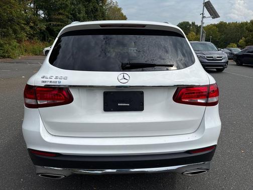 2018 Mercedes-Benz GLC 300 Base