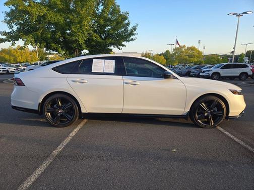 2024 Honda Accord Hybrid Base