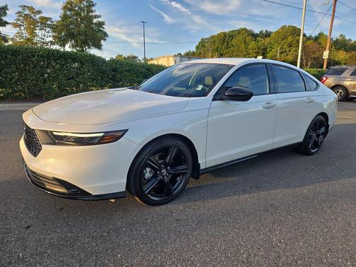 2024 Honda Accord Hybrid Base