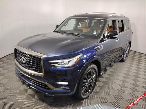 2024 INFINITI QX80 SENSORY AWD