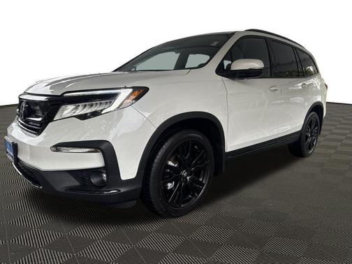 2022 Honda Pilot AWD Black Edition