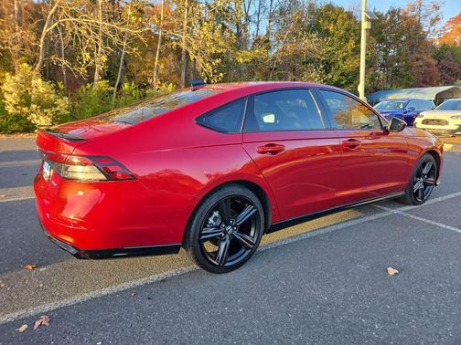 2023 Honda Accord Hybrid Base