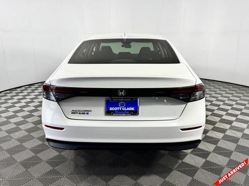 2025 Honda Accord LX 1.5T