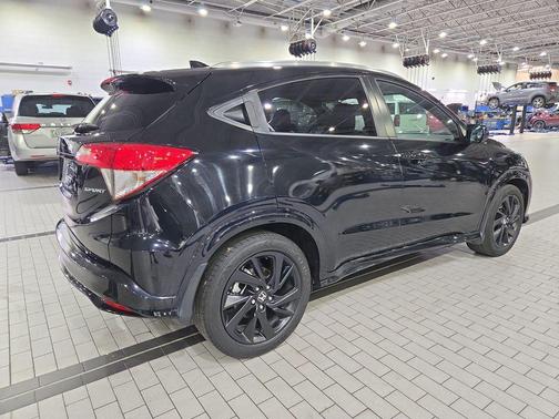 2022 Honda HR-V 2WD Sport